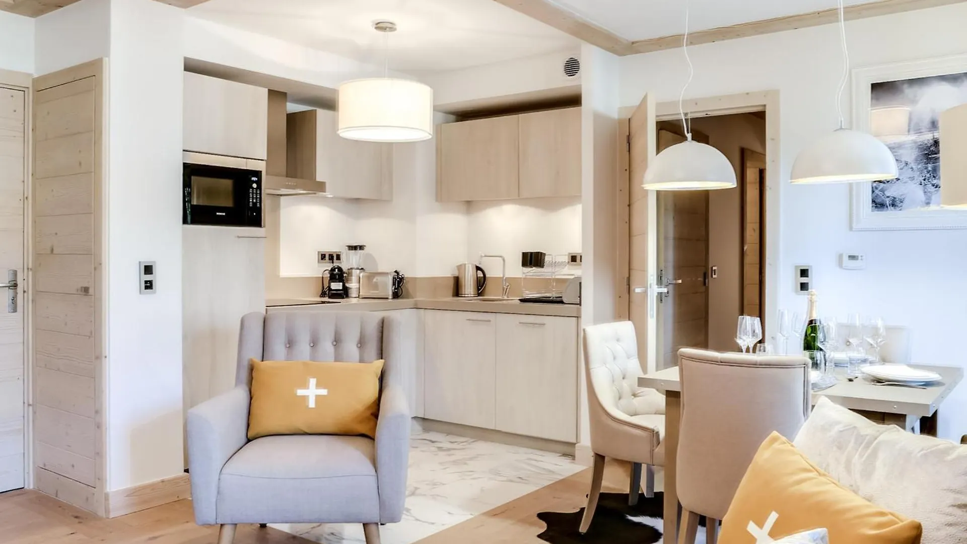 Appartement Moderne Avec Wifi Et Parking Sous-Terrain A Courchevel Village - Fr-1-562-28