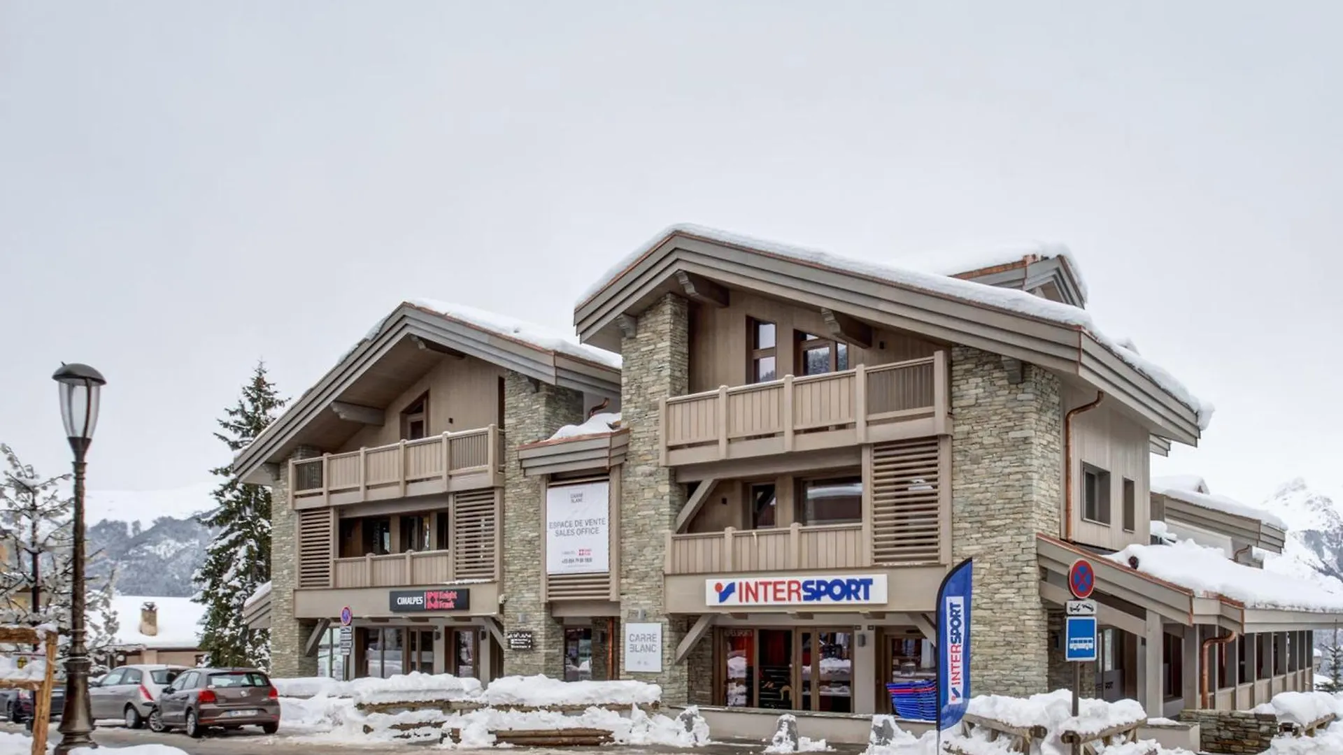 Lägenhet Appartement Moderne Avec Wifi Et Parking Sous-Terrain A Courchevel Village - Fr-1-562-28 Frankrike